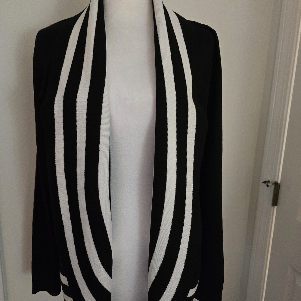 Pointelle Black And White Long Sleeve Stripped Cartigan Sz. (Med)